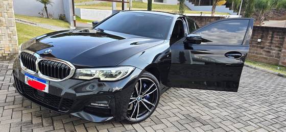 BMW 330e 2.0 16V TURBO HÍBRIDO M SPORT AUTOMÁTICO